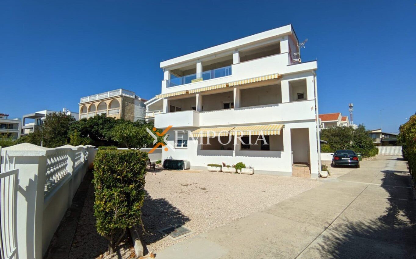 Apartment A764 – Vir