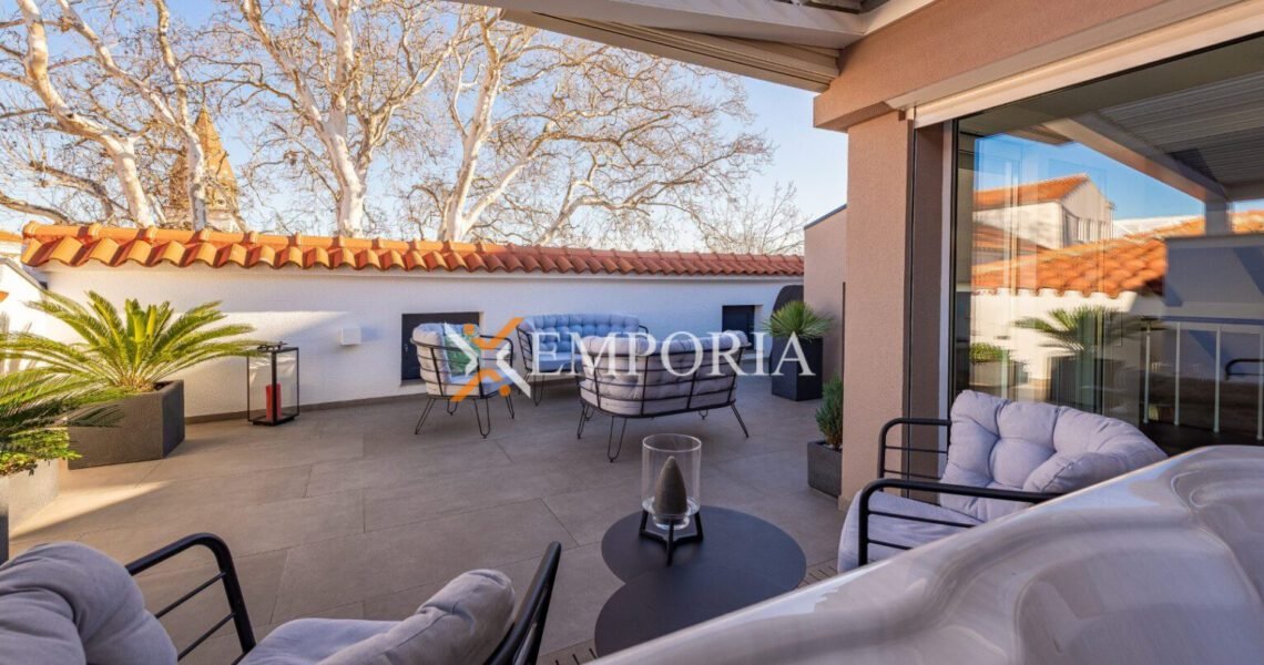 Flat F889 – Zadar, Poluotok (old town)