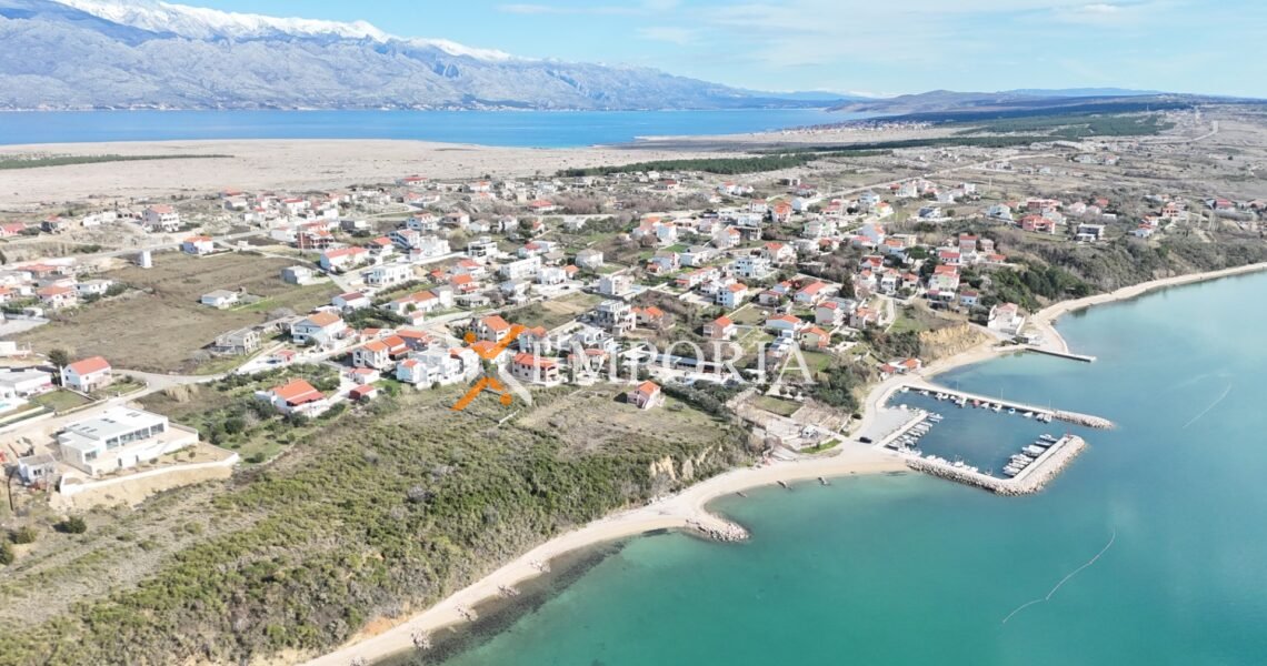 Urbanized land L363 – Ražanac, Rtina