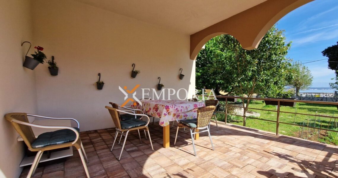 House H583 – Island Pašman, Banj