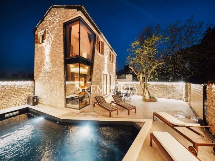 House H604 – Privlaka