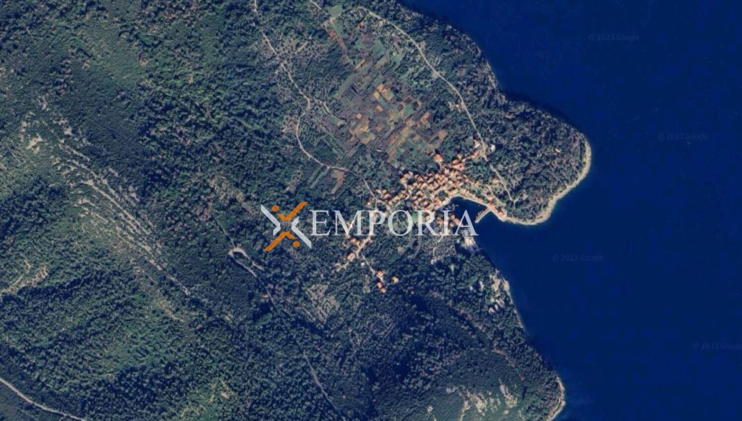 Urbanized land L393 – Island of Dugi otok, Božava Urbanized land L393 – Island of Dugi otok, Božava