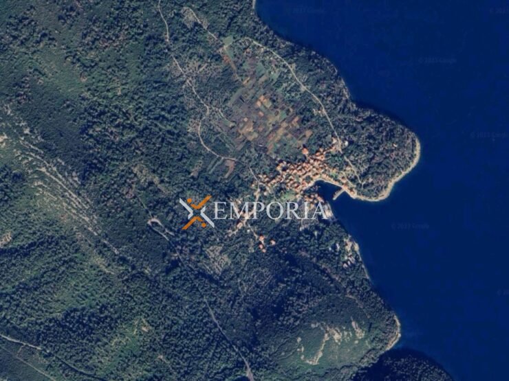 Urbanized land L394 – Island of Dugi otok, Božava