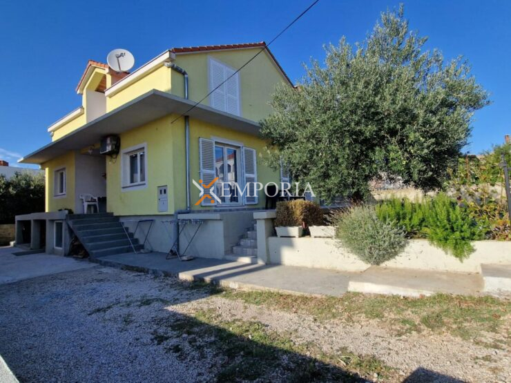 House H602 – Zadar, Ploča