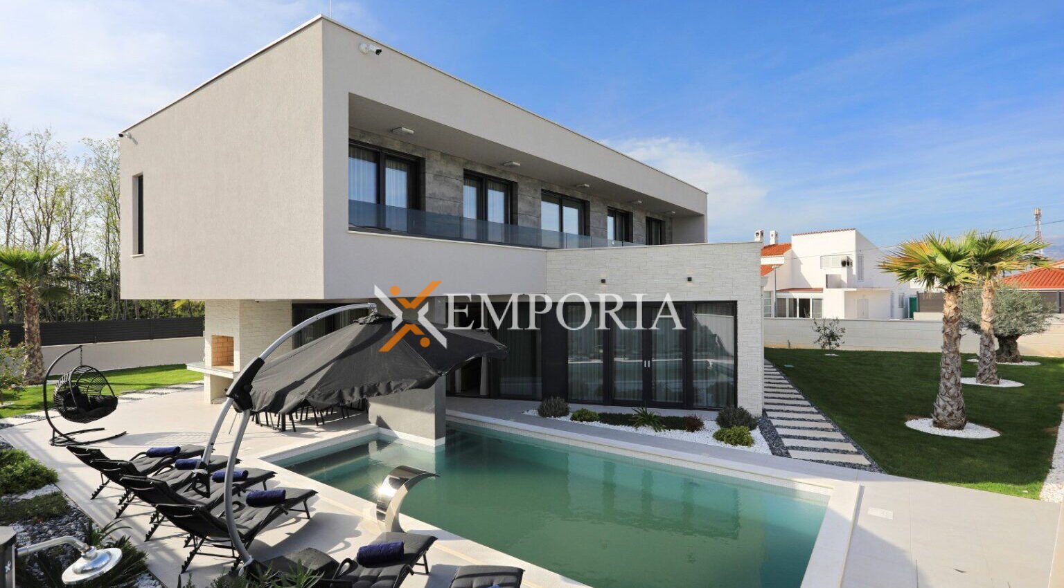 House H643 – Nin, Zaton