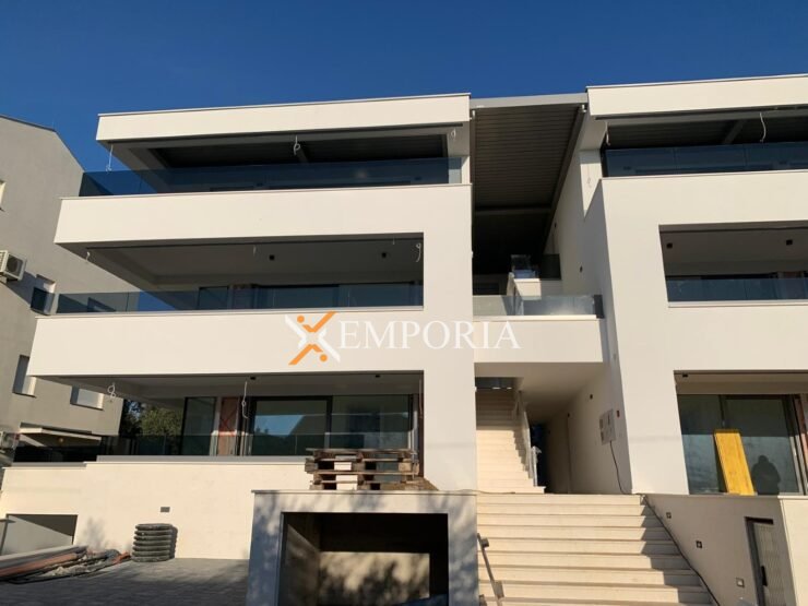 Flat F1176 – Zadar, Borik