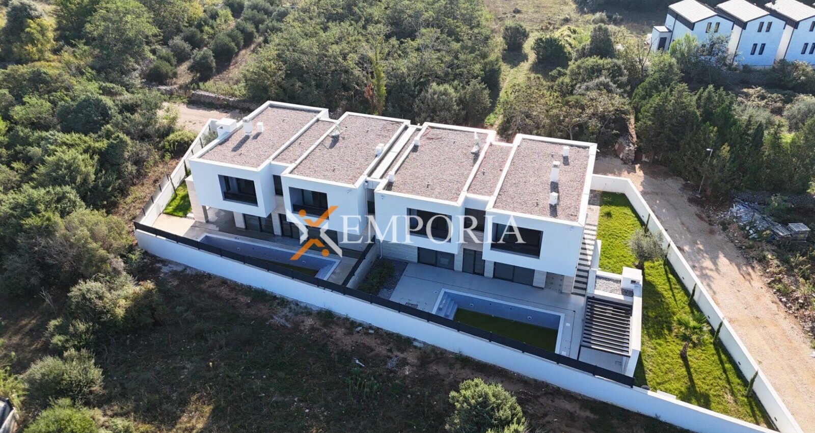 House H661 – Nin, Zaton