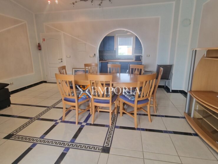 Apartment A1495 – Vir