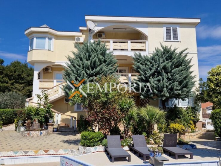 Apartment A1492 – Vir