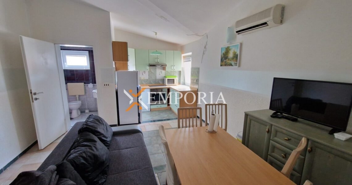 Apartment A1494 – Vir