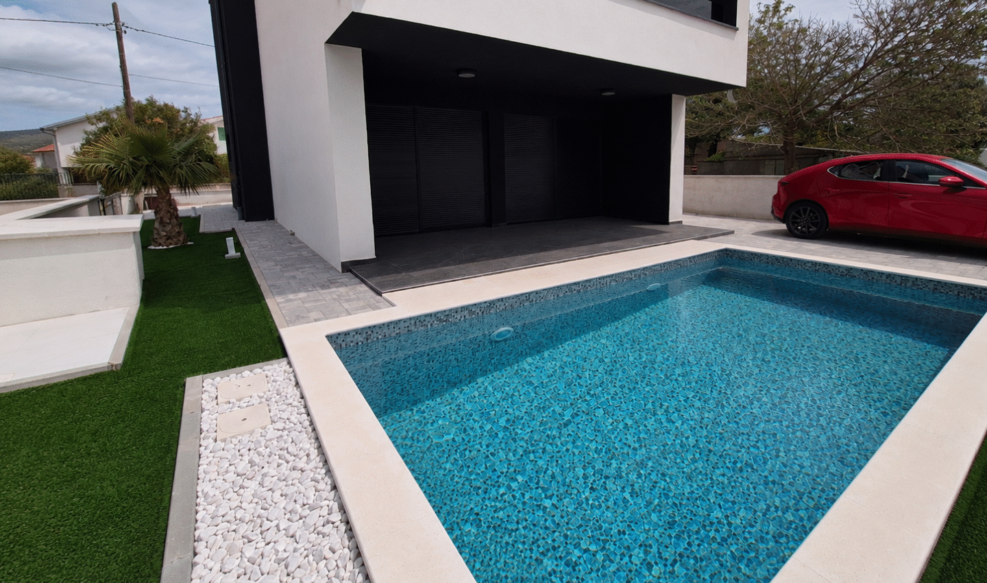 House H707 – Privlaka