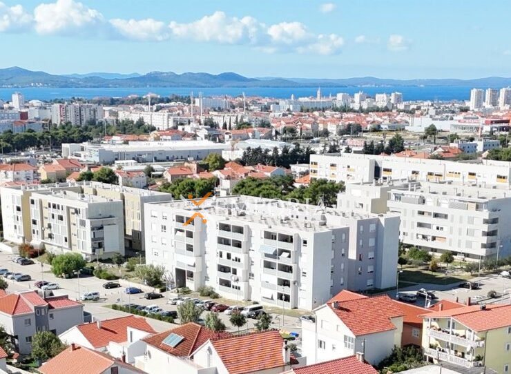 Flat F1305 – Zadar, Crvene kuće