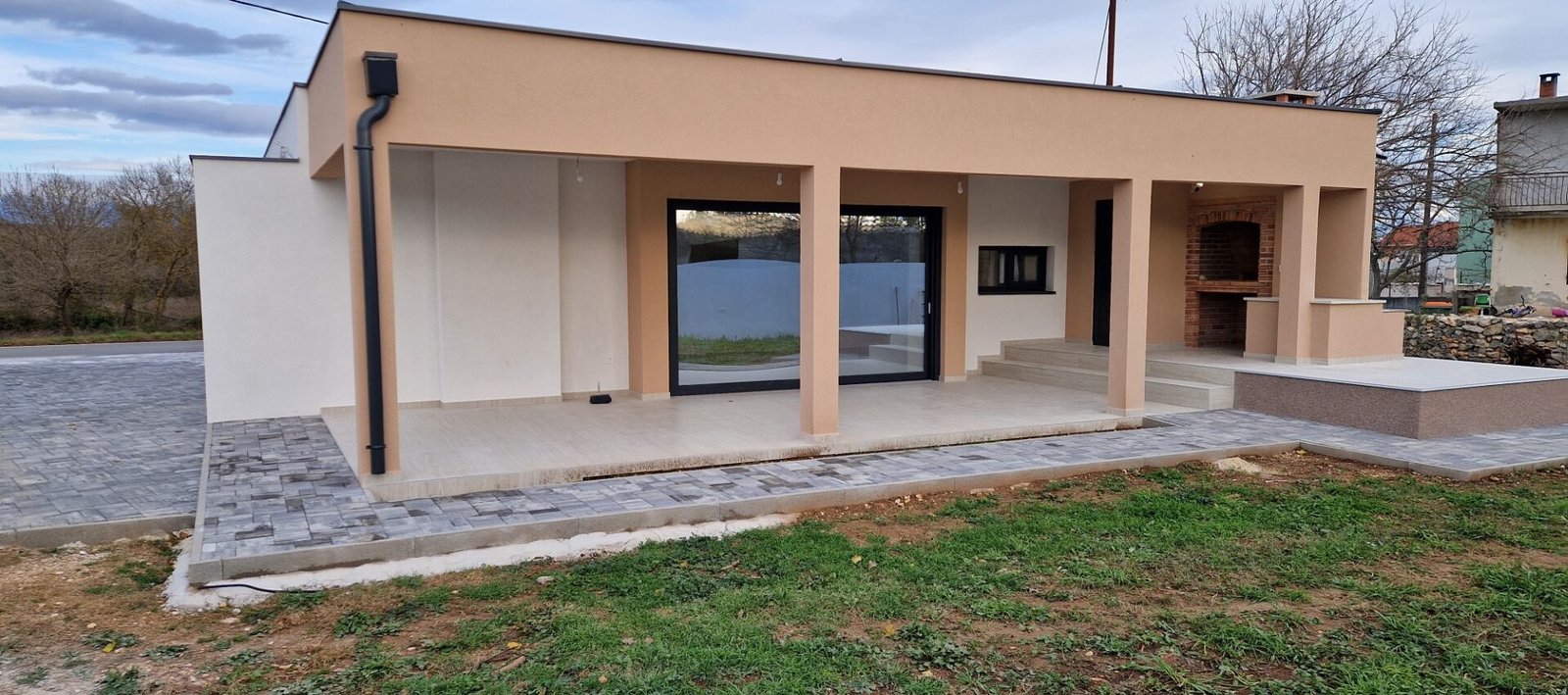 House H735 – Poličnik, Briševo