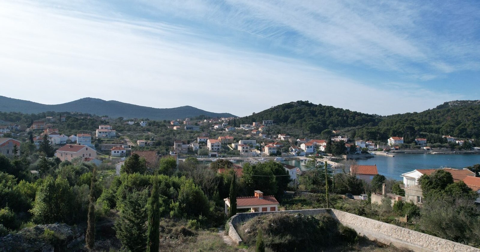 Urbanized land L535 – Island Ugljan, Lukoran Urbanized land L535 – Island Ugljan, Lukoran