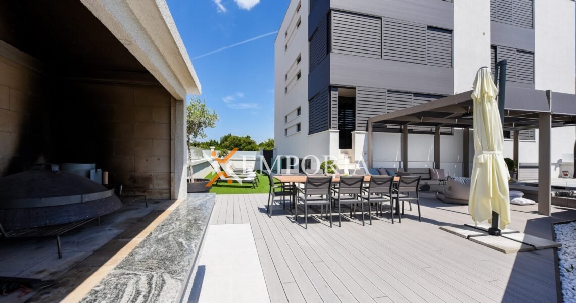 Flat F1312 – Zadar, Borik