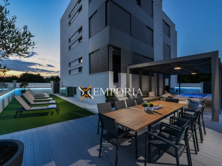 Flat F1314 – Zadar, Borik