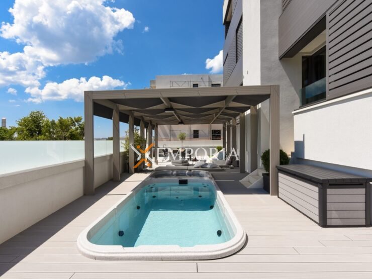 Flat F1313 – Zadar, Borik