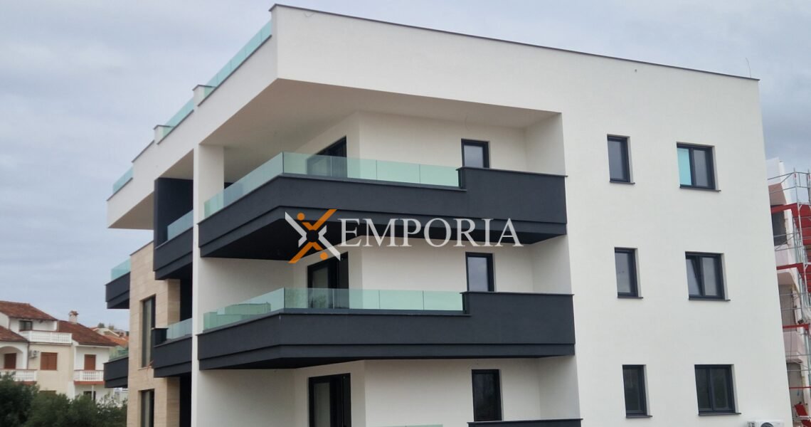 Flat F1333 – Zadar, Crvene kuće