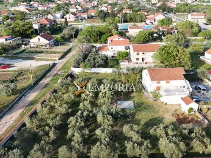 Urbanized land L587 – Poličnik, Murvica
