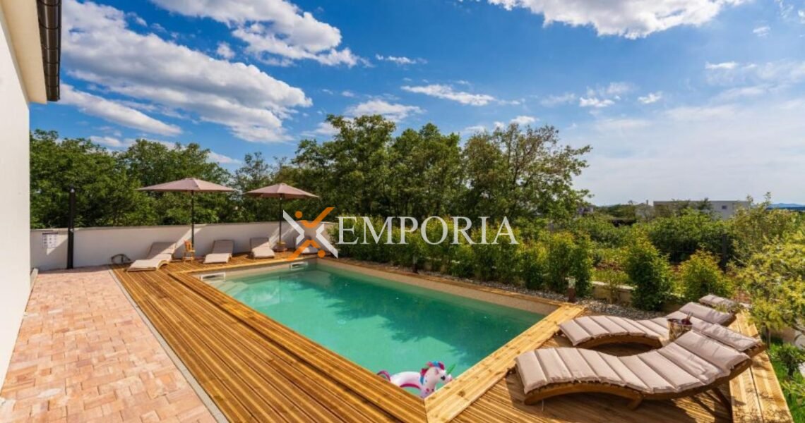 House H762 – Poličnik, Murvica