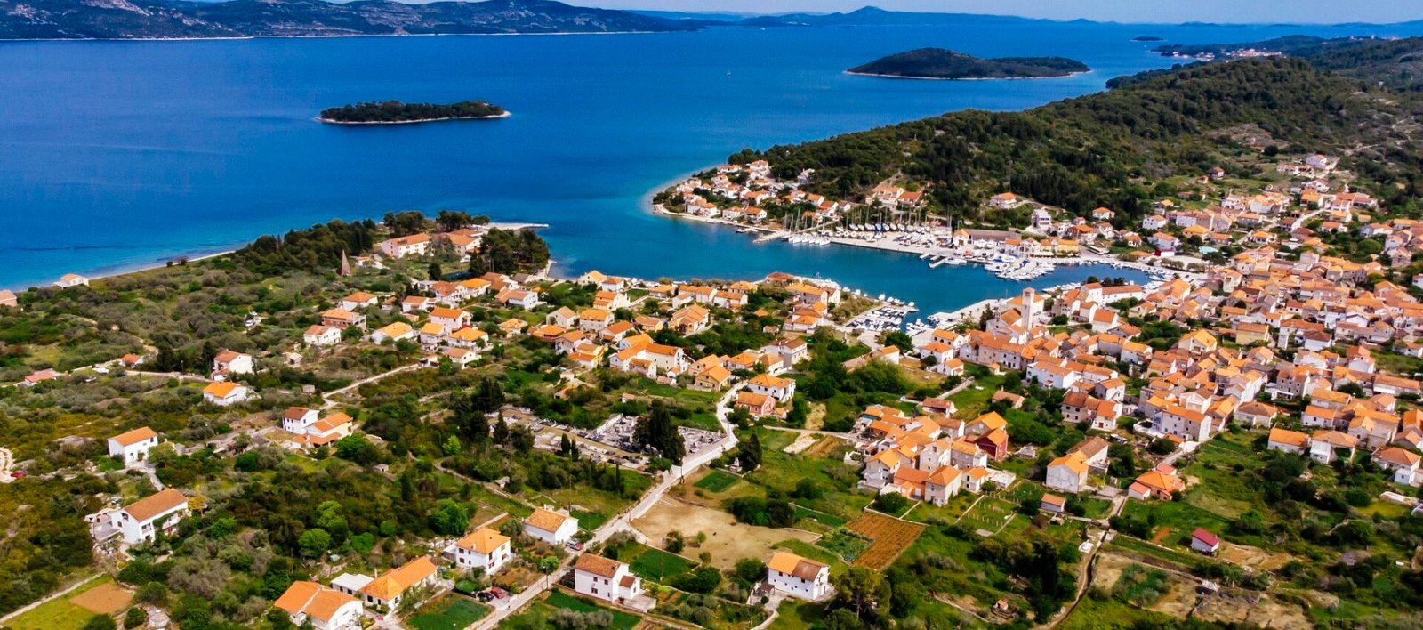 Urbanized land L579 – Island Iž, Veli Iž