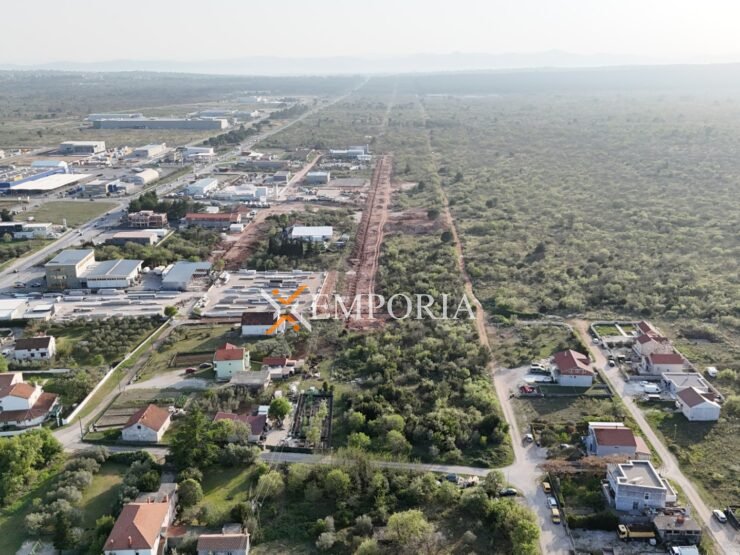 Urbanized land L588 – Poličnik, Murvica