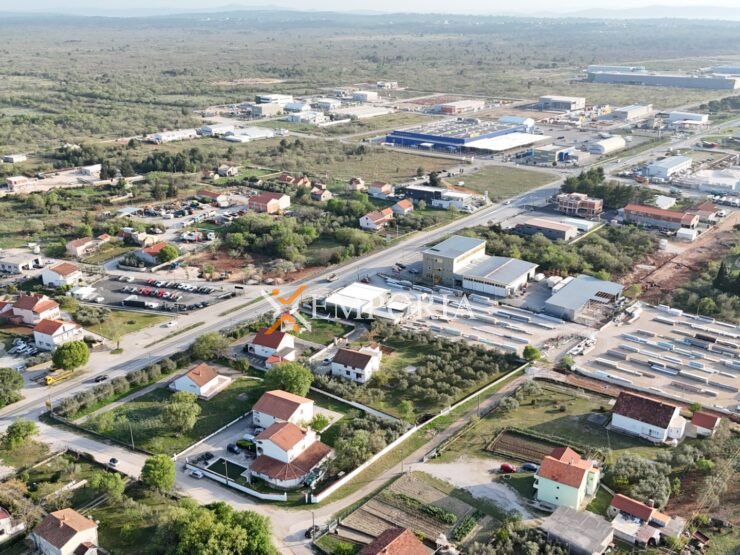 Urbanized land L587 – Poličnik, Murvica