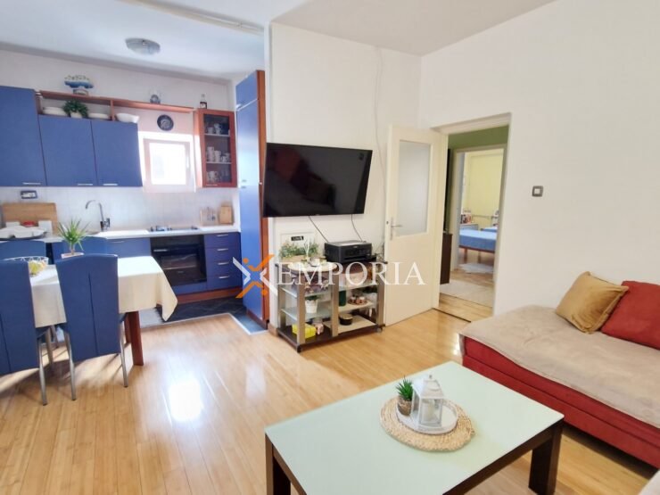 Flat F1383 – Zadar, Višnjik