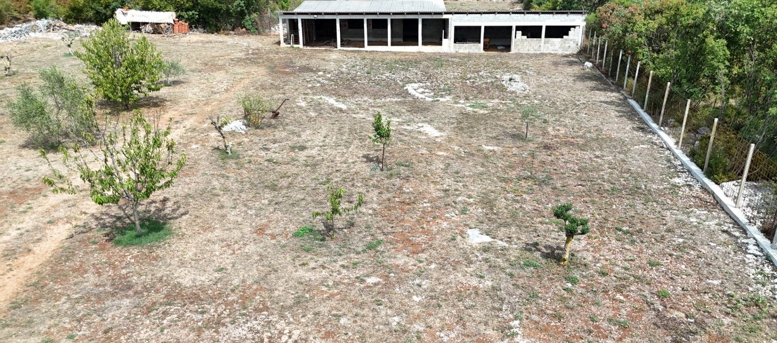 Urbanized land L606 – Novigrad, Paljuv