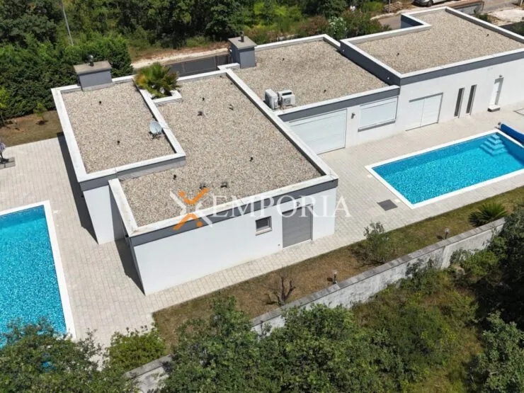 House H648 – Poličnik, Murvica